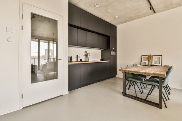 Medium property photo - Hellingstraat 12, 1033 WW Amsterdam